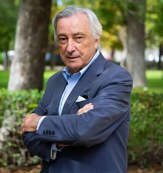 JOrge Dezcallar JOrge Dezcallar